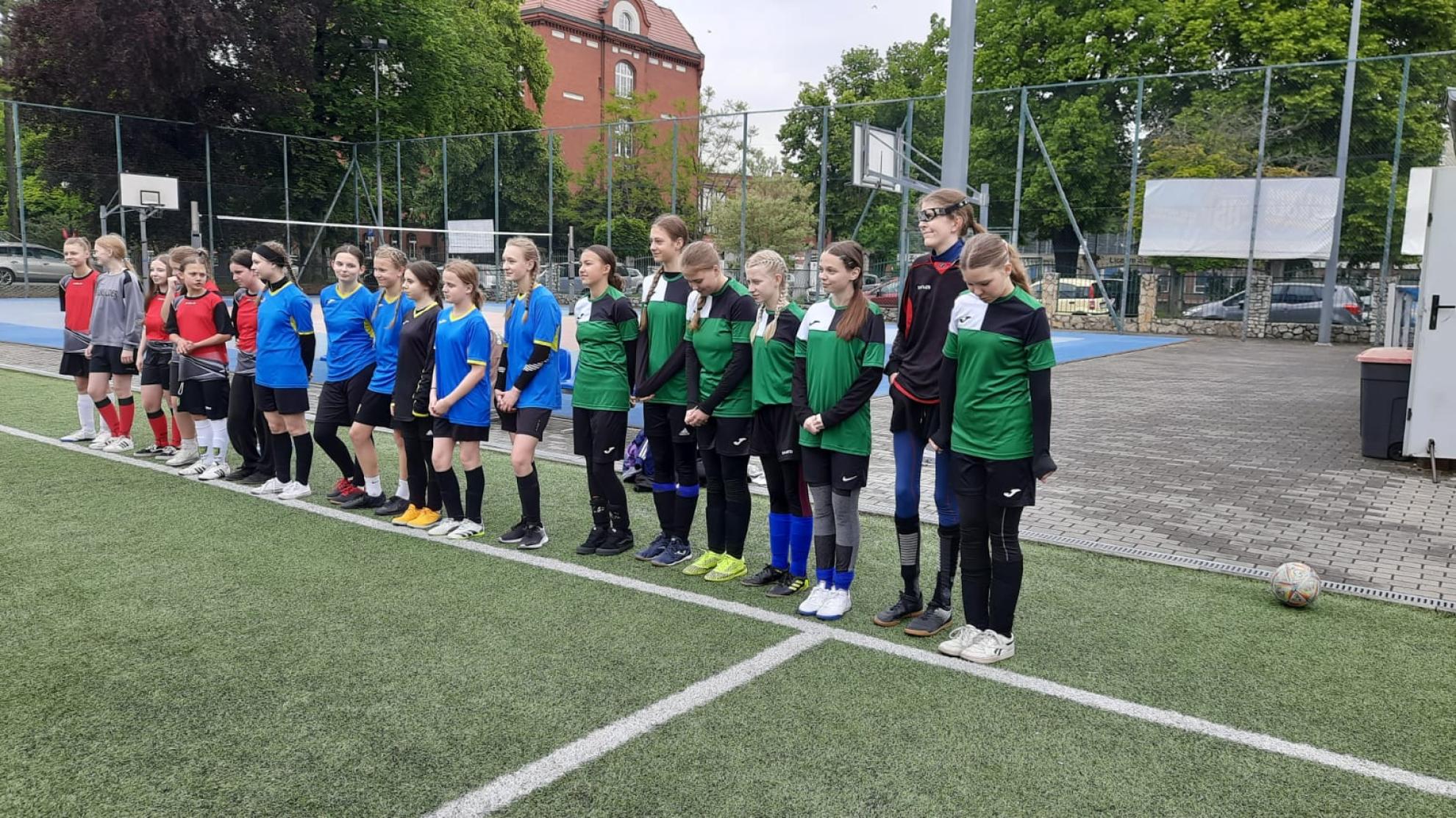  Awans naszych piłkarek do półfinału wojewódzkiego