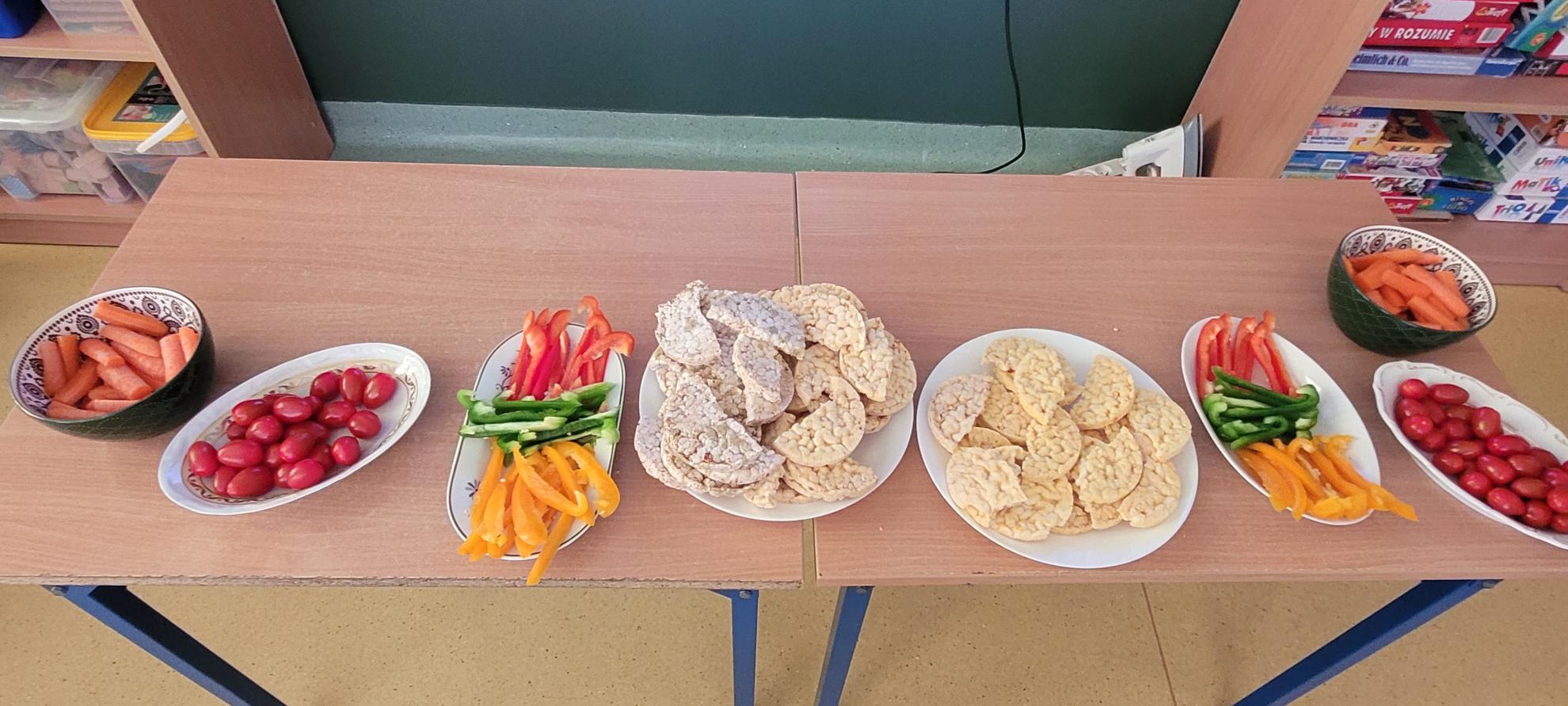 Chrupaśny podwieczorek w świetlicy szkolnej 