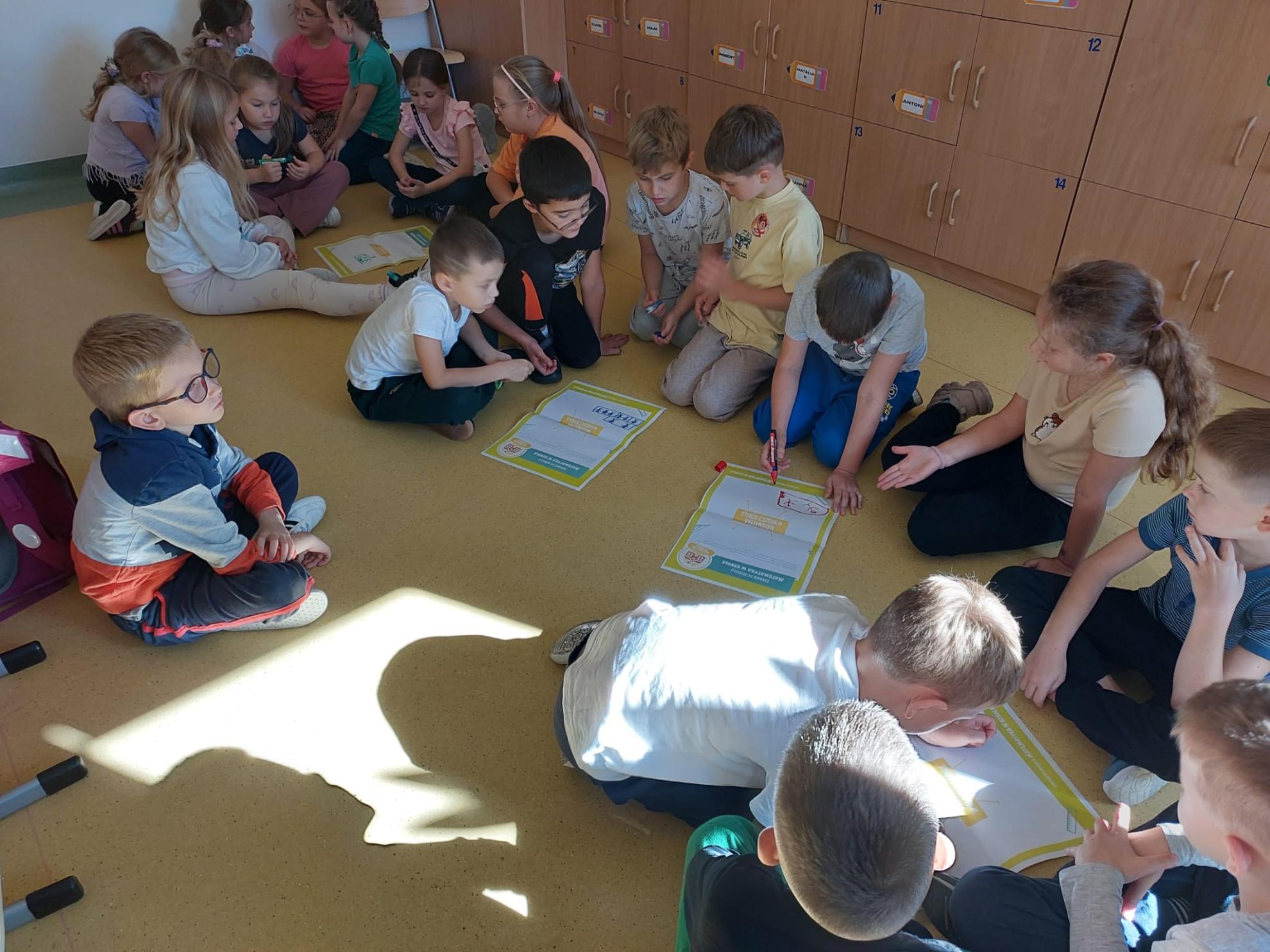 Matematyka ukryta w szkolnych zakamarkach – klasa I odkrywa świat liczb!