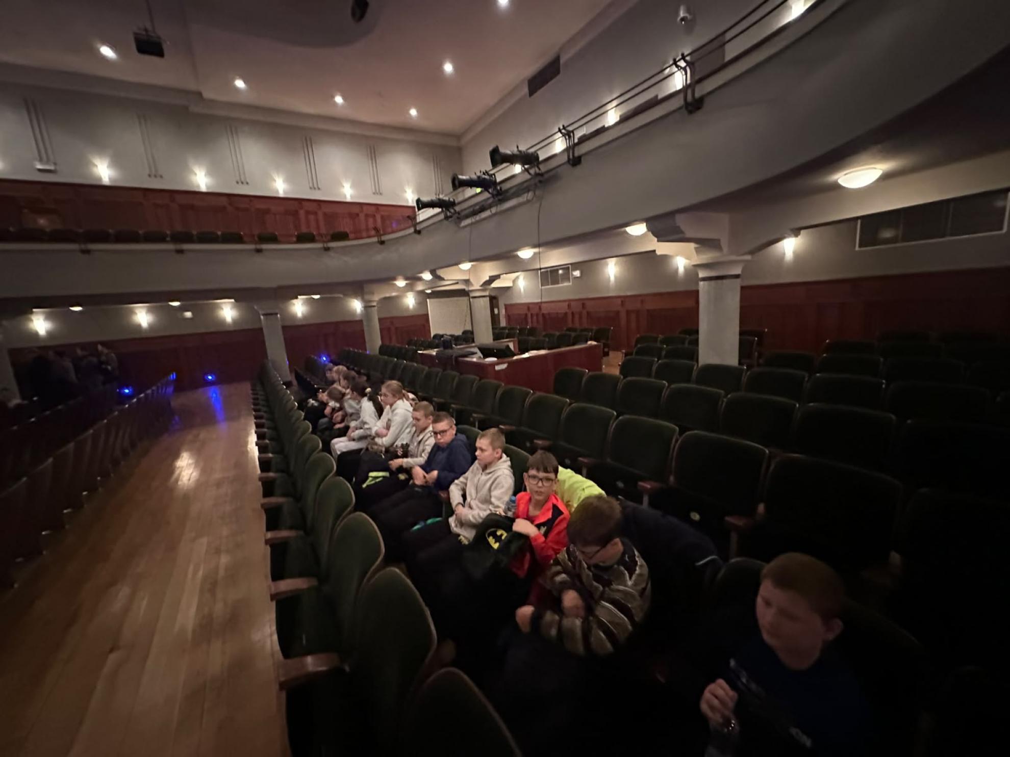 Klasa 6 wzięła udział w festiwalu podróżniczym WIATRAKI!