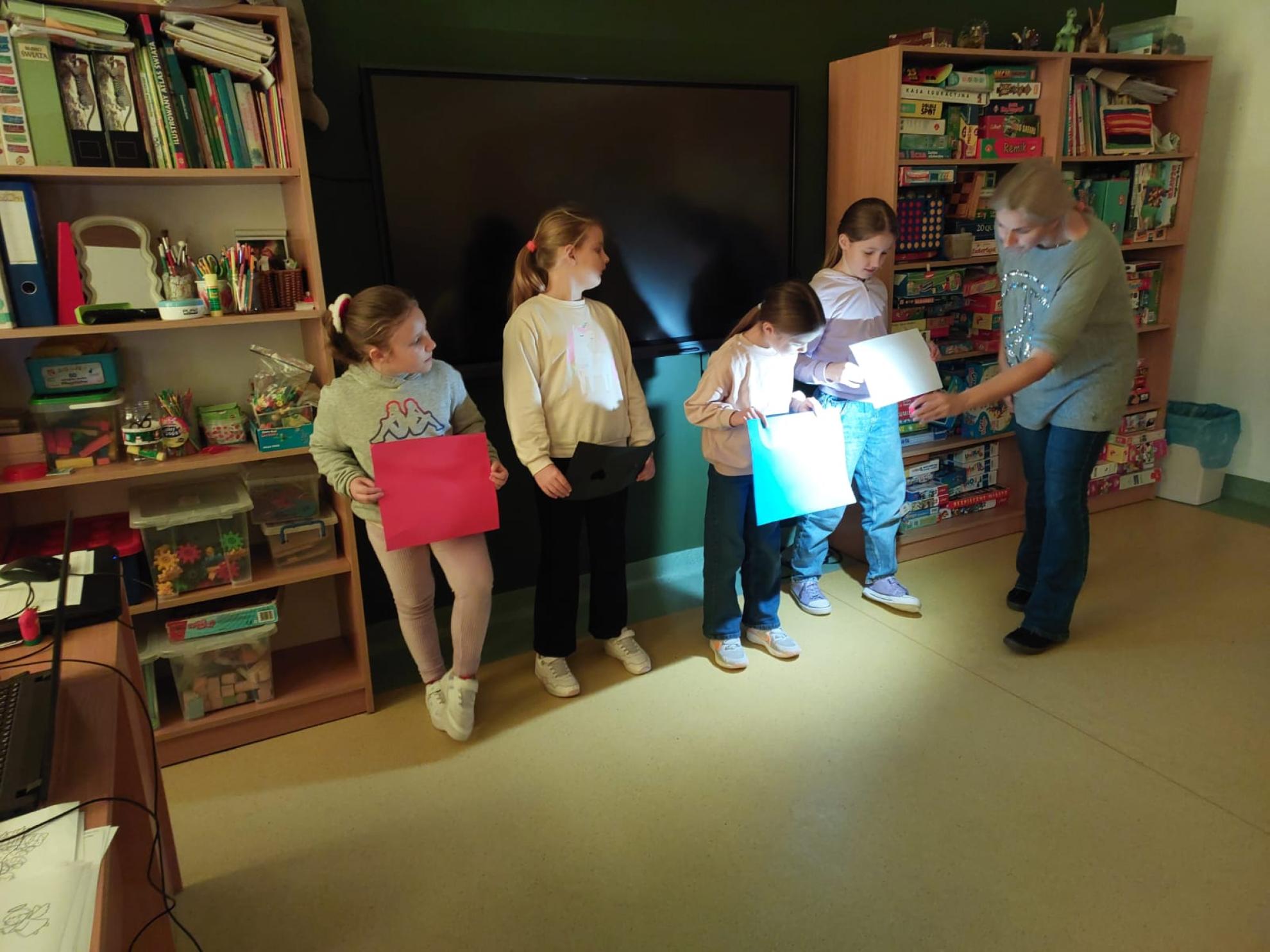 W świecie eksperymentów– odkrywamy tajemnice światła