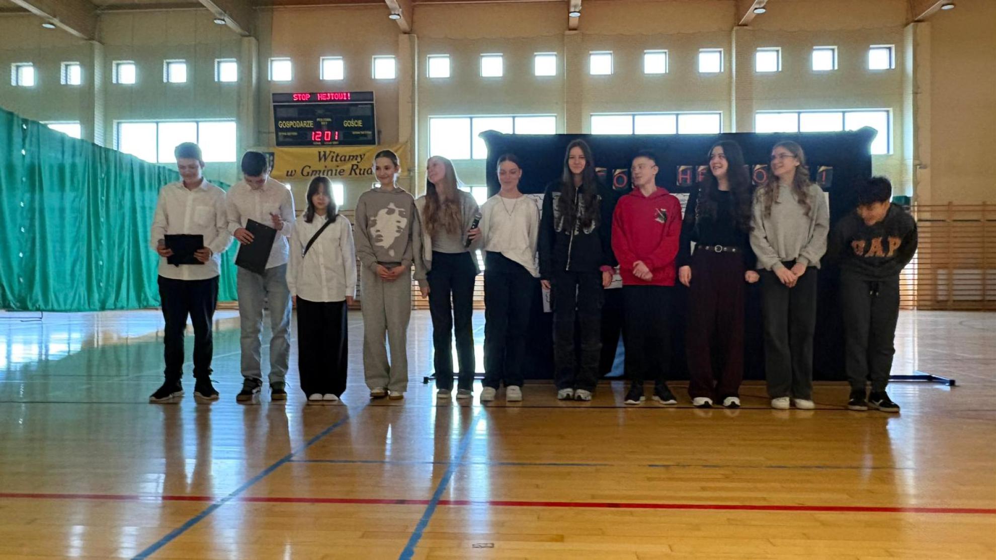 Przedstawienie profilaktyczne „Stop hejtowi”