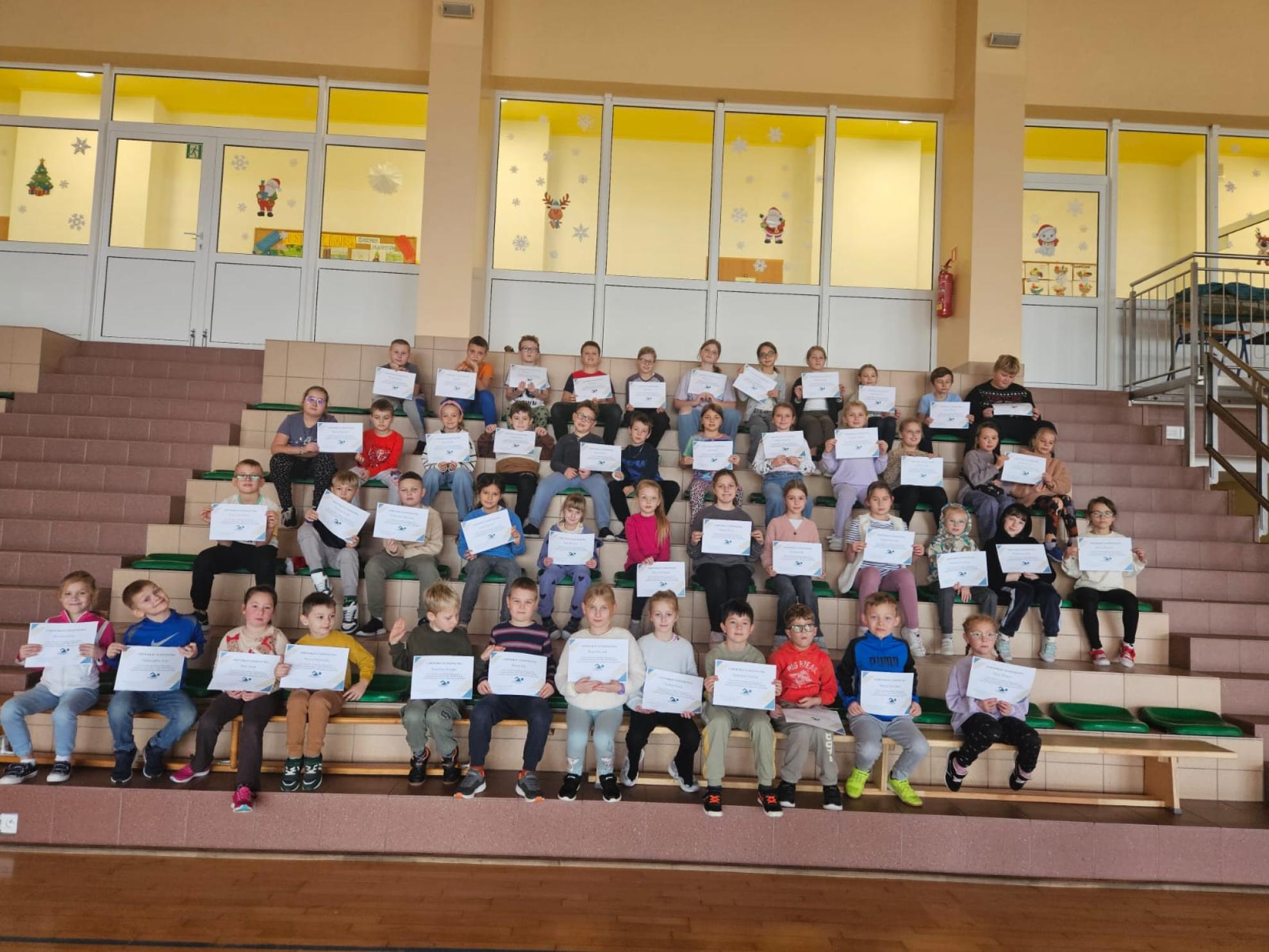 Realizacja zadania „Będę pływać” w ramach programu MSiT „Aktywna szkoła raz, dwa, trzy” zakończona