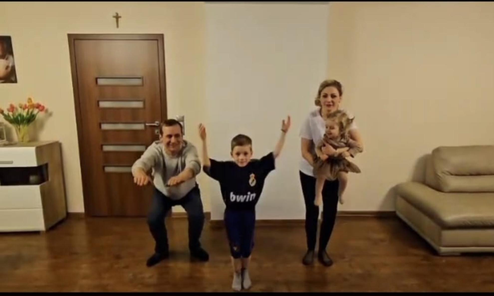 MAMO,TATO POĆWICZ ZE MNĄ W PRZEDSZKOLU W SZONOWICACH